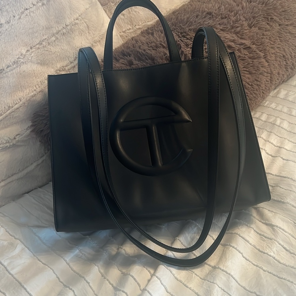 Telfar medium shopping bag